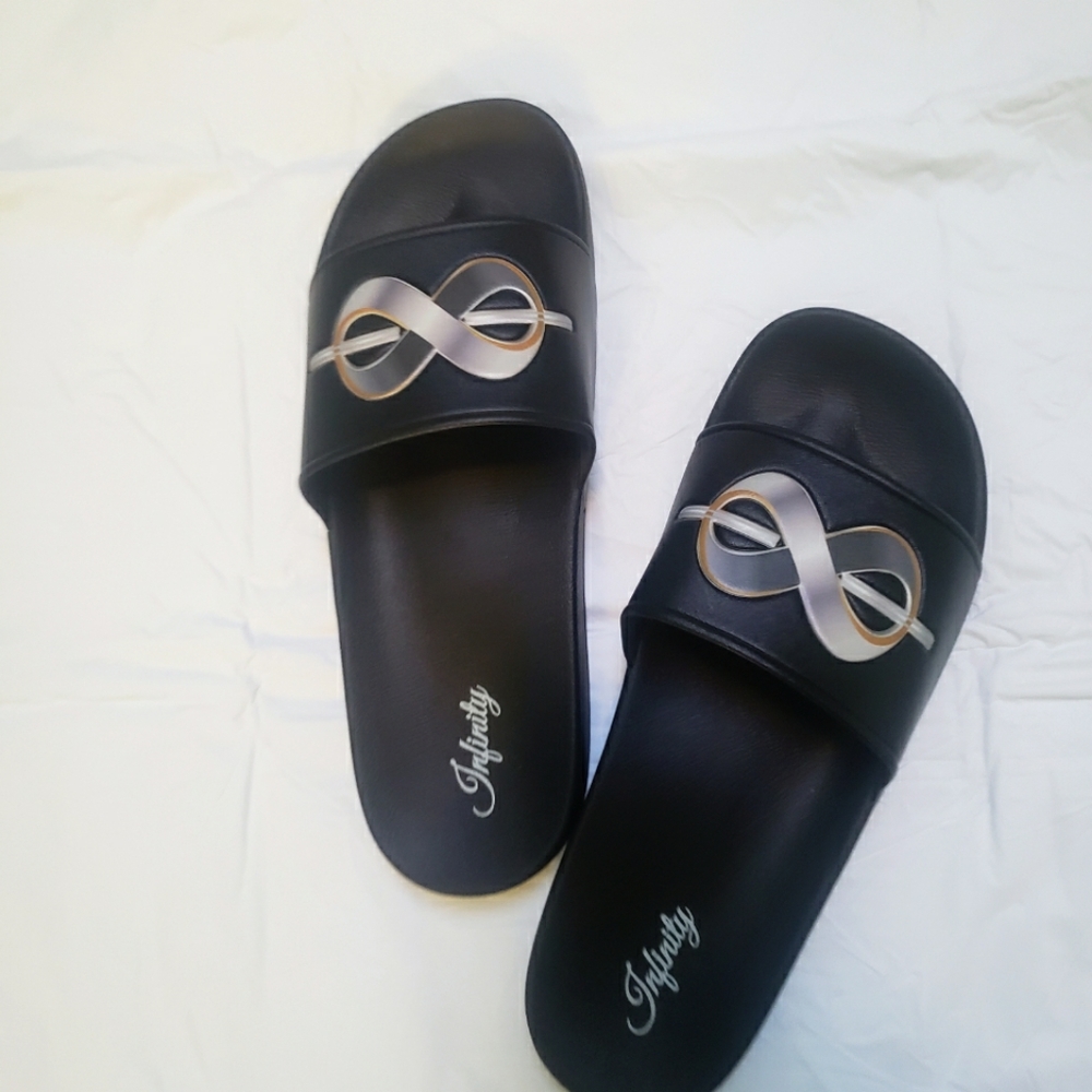 Men's Infinity Sports Slides. Black. Size 10.